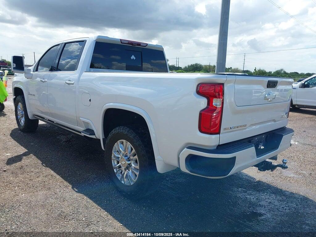 1GC4YREY9NF273682 2022 CHEVROLET SILVERADO 2500HD photo no. 3