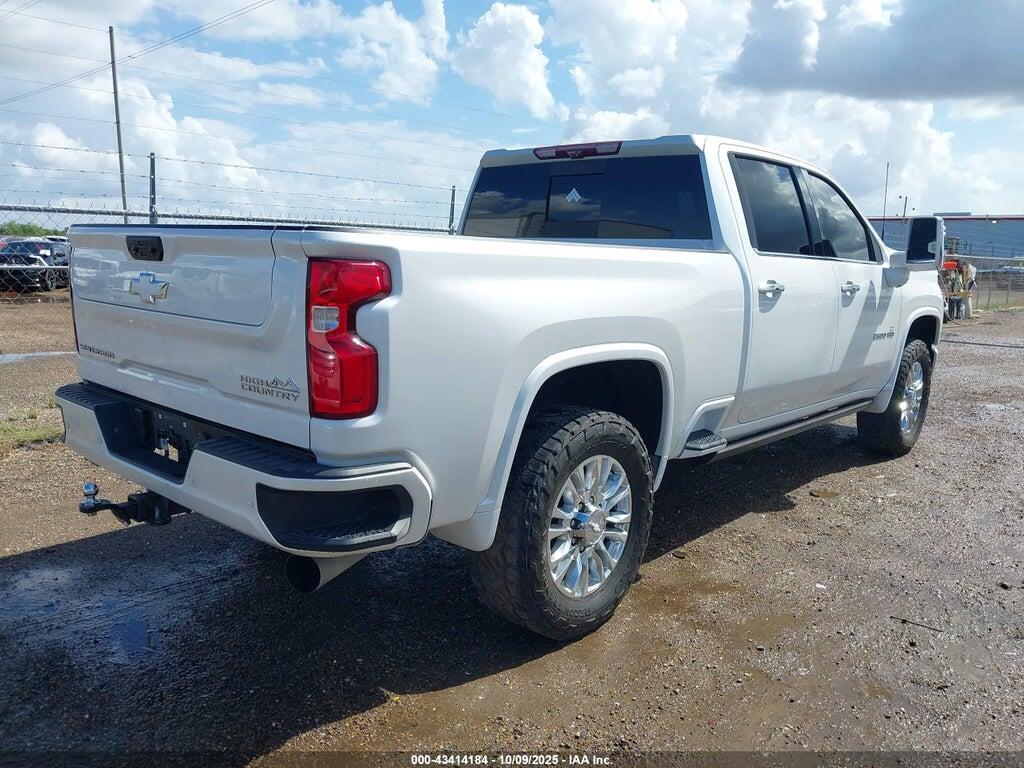 1GC4YREY9NF273682 2022 CHEVROLET SILVERADO 2500HD photo no. 4