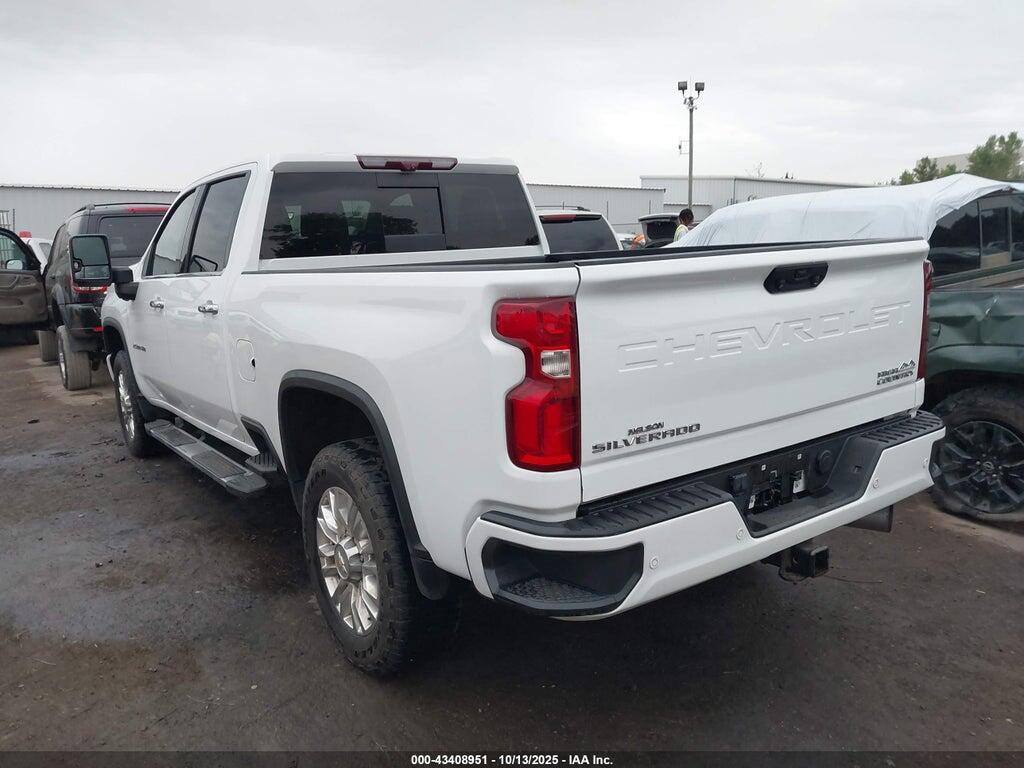 2GC4YREY5P1722883 2023 CHEVROLET SILVERADO 2500HD photo no. 3