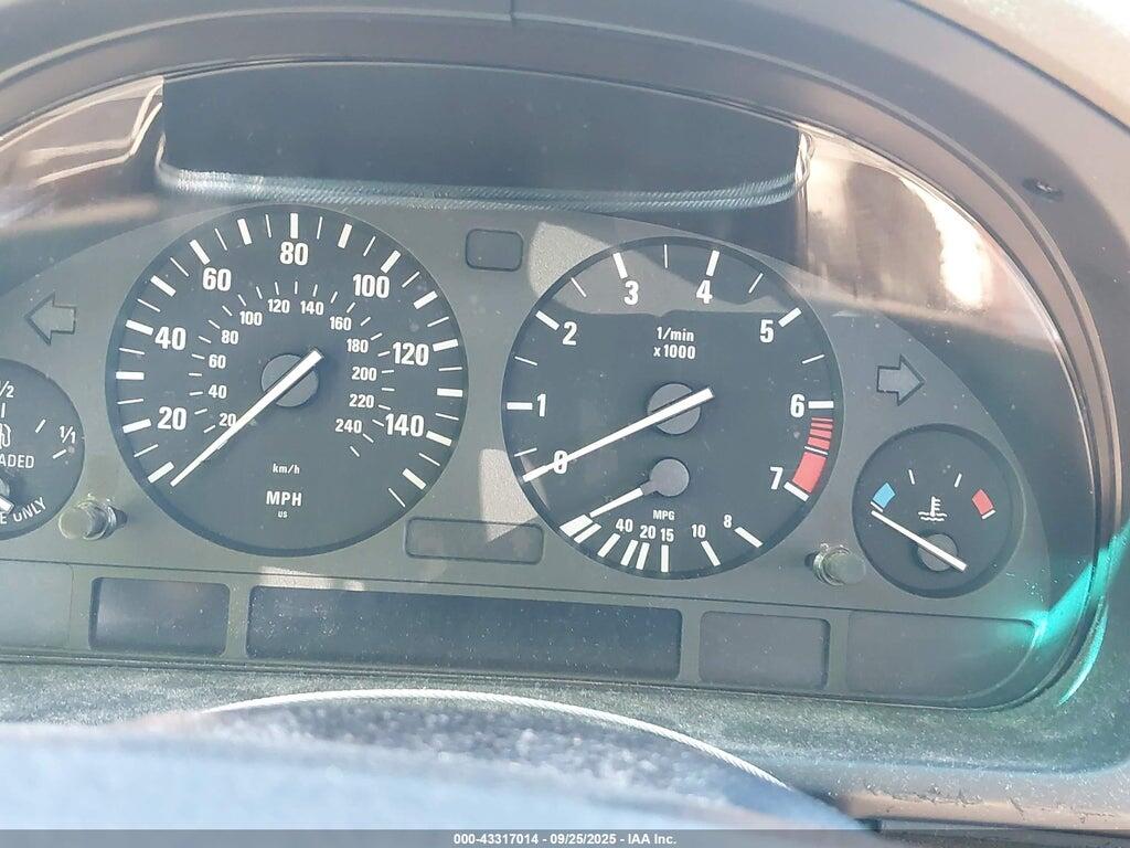 WBADT63403CK32303 2003 BMW 530IA photo no. 7