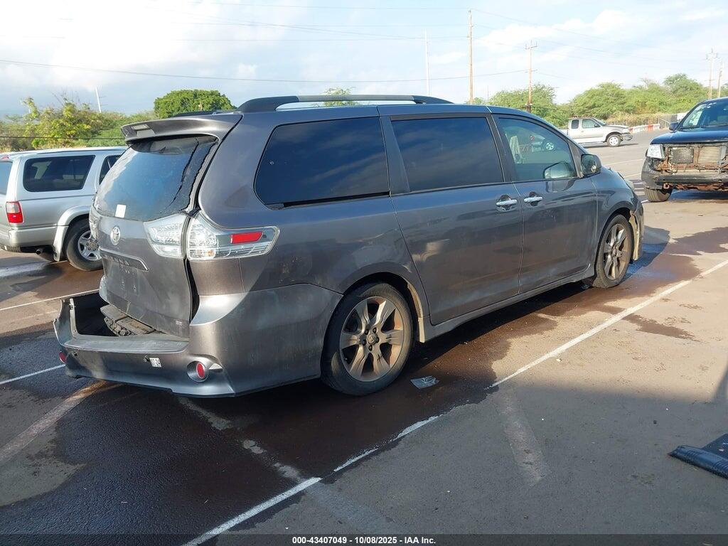 5TDXK3DC9ES464181 2014 TOYOTA SIENNA photo no. 4