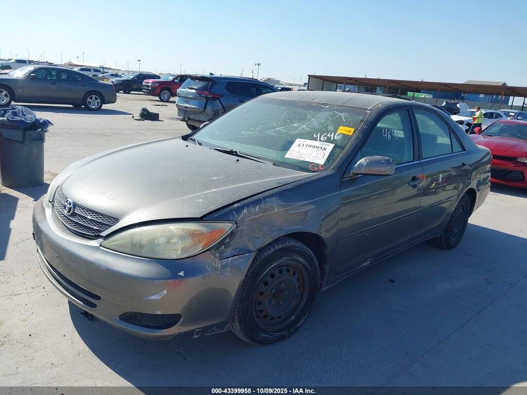 JTDBE32KX20119378 2002 TOYOTA CAMRY photo no. 2