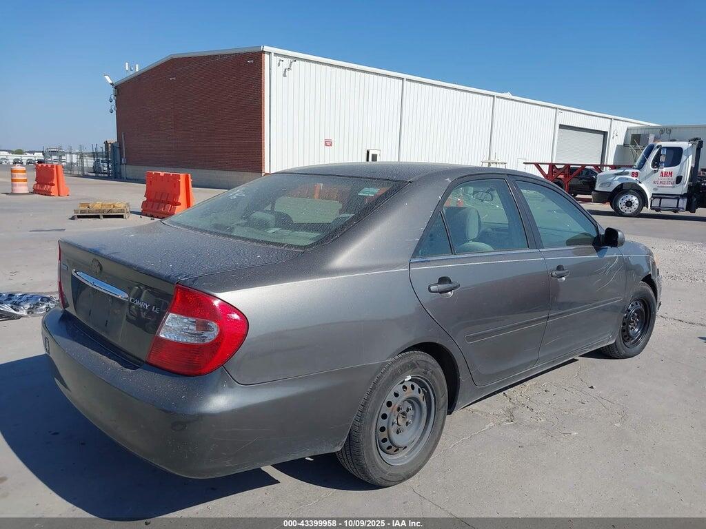 JTDBE32KX20119378 2002 TOYOTA CAMRY photo no. 4
