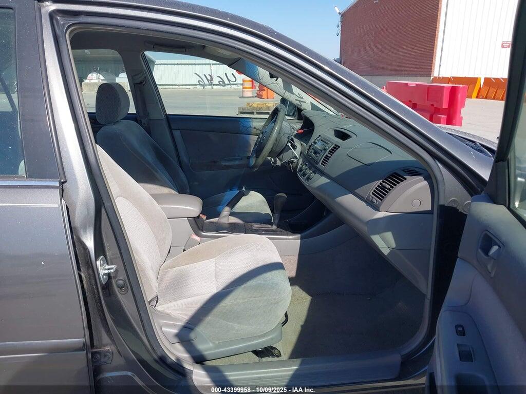 JTDBE32KX20119378 2002 TOYOTA CAMRY photo no. 5