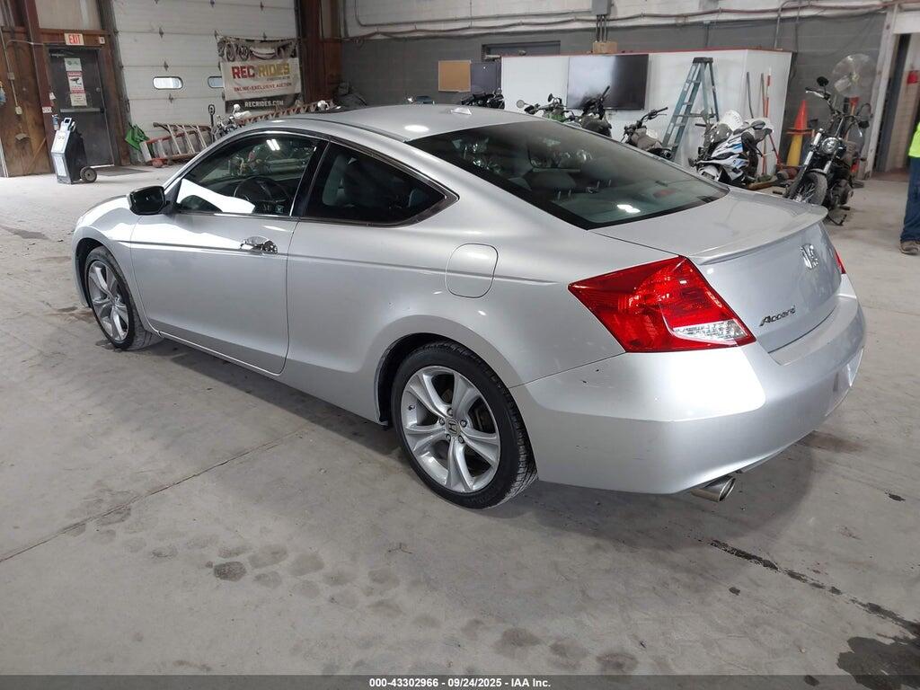 1HGCS2B80BA001119 2011 HONDA ACCORD photo no. 3