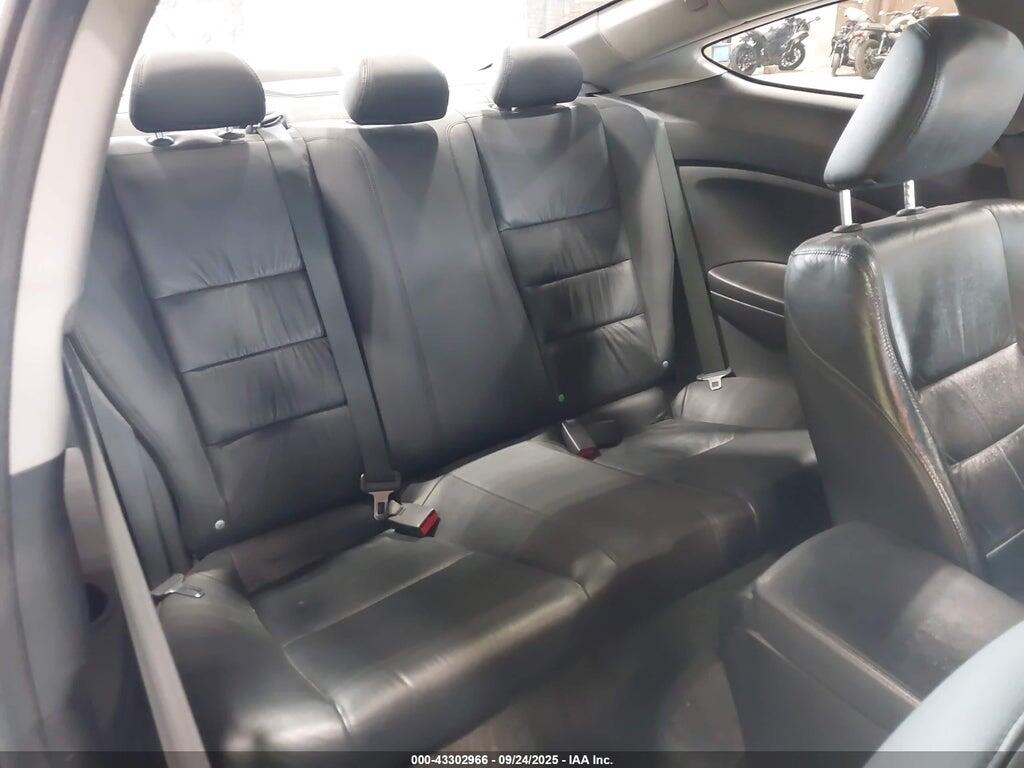 1HGCS2B80BA001119 2011 HONDA ACCORD photo no. 8