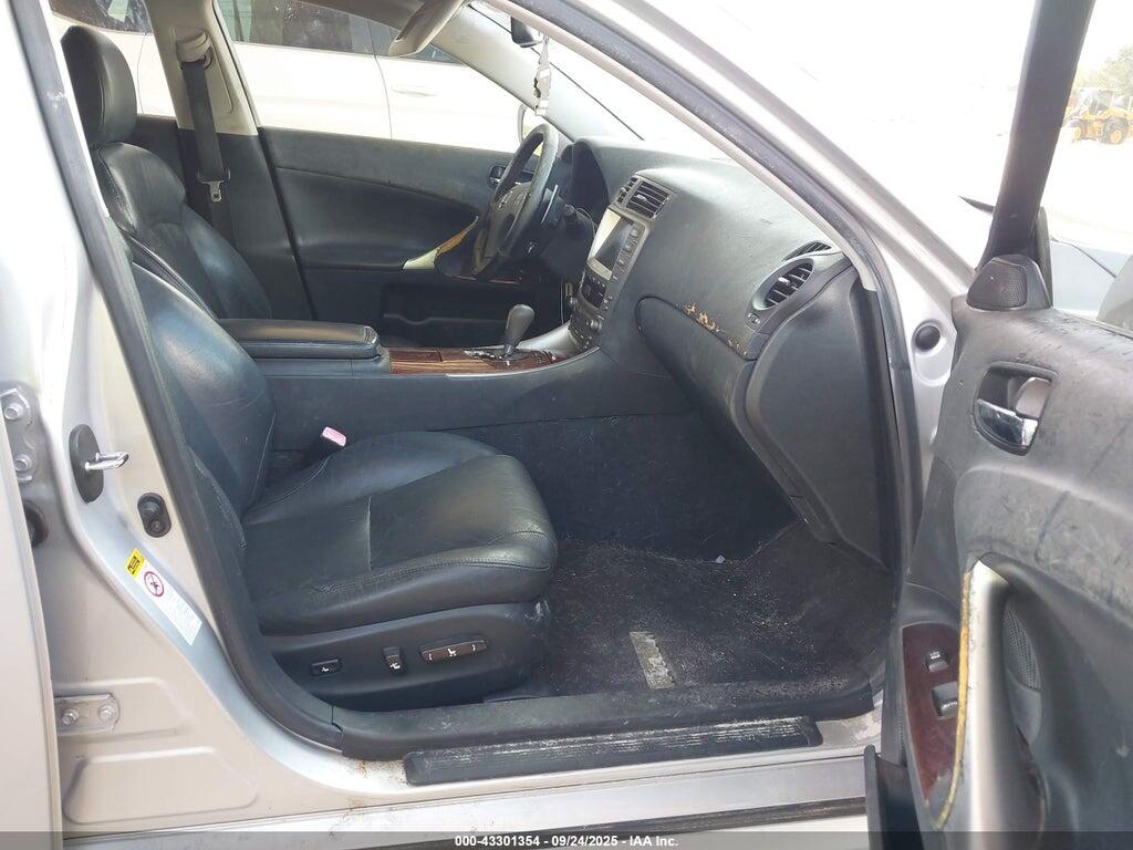 JTHCK262665007279 2006 LEXUS IS 250 photo no. 5