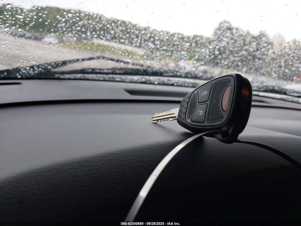 1J4NT4FB1AD574267 2010 JEEP COMPASS photo no. 11