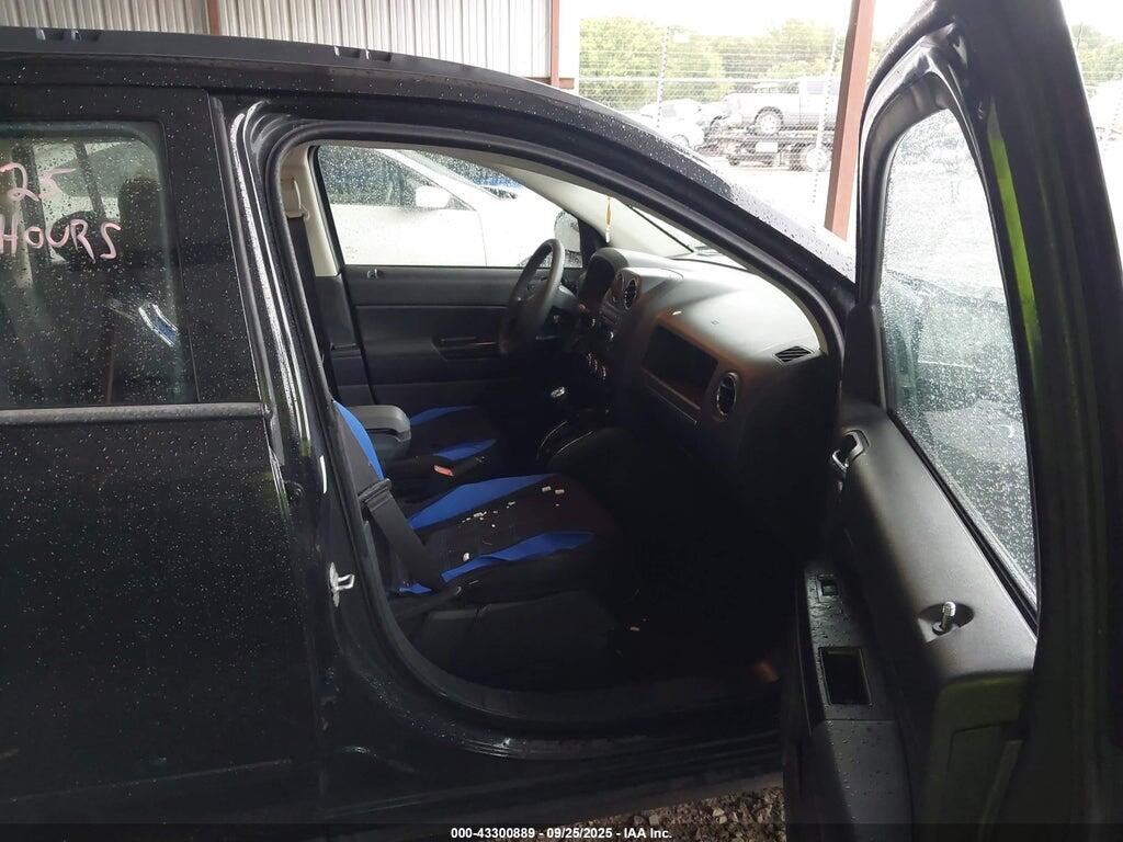 1J4NT4FB1AD574267 2010 JEEP COMPASS photo no. 5