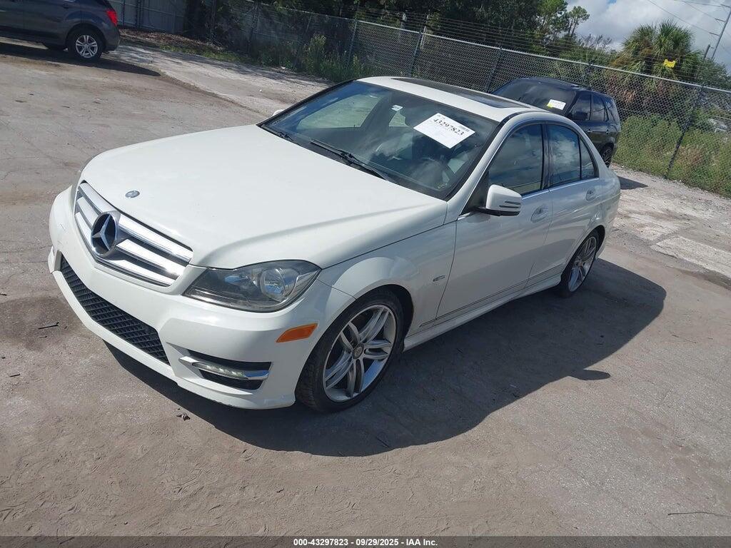 WDDGF4HB6CA634136 2012 MERCEDES-BENZ C 250 photo no. 2