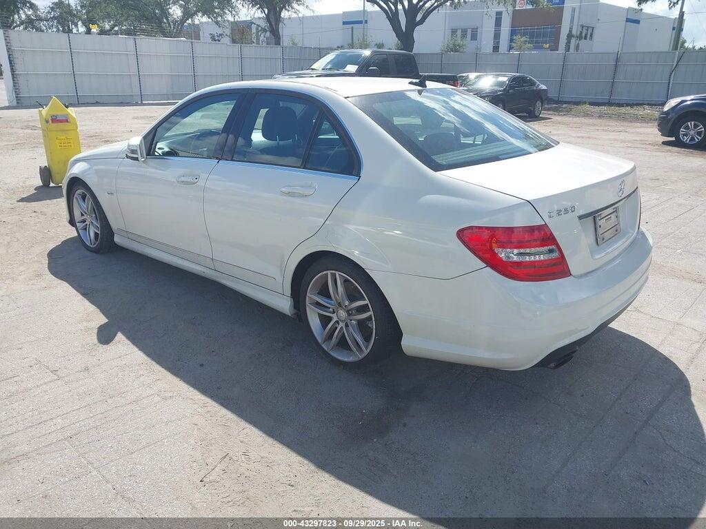 WDDGF4HB6CA634136 2012 MERCEDES-BENZ C 250 photo no. 3
