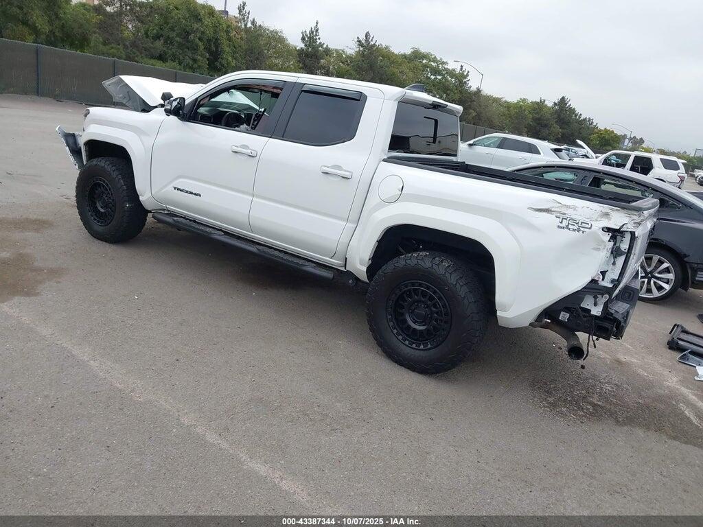 3TMLB5JN0RM057503 2024 TOYOTA TACOMA photo no. 3