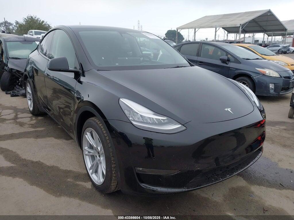 5YJYGAEE3MF194474 2021 TESLA MODEL Y photo no. 1