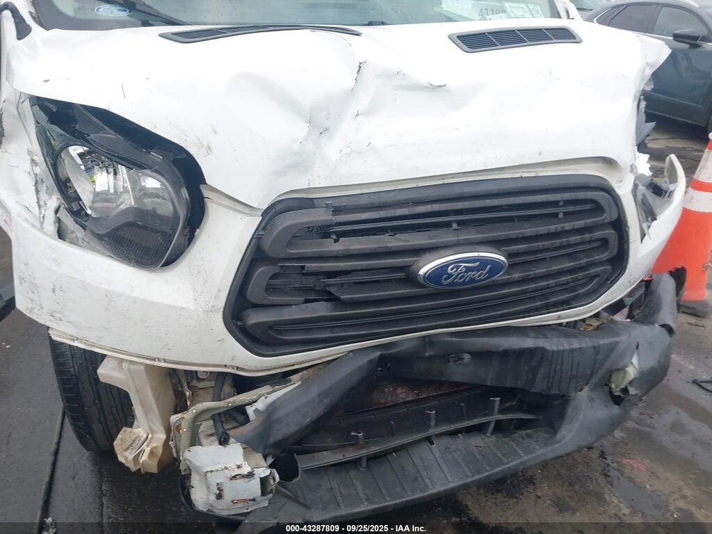 1FTYR2CM1HKB25222 2017 FORD TRANSIT-250 photo no. 6