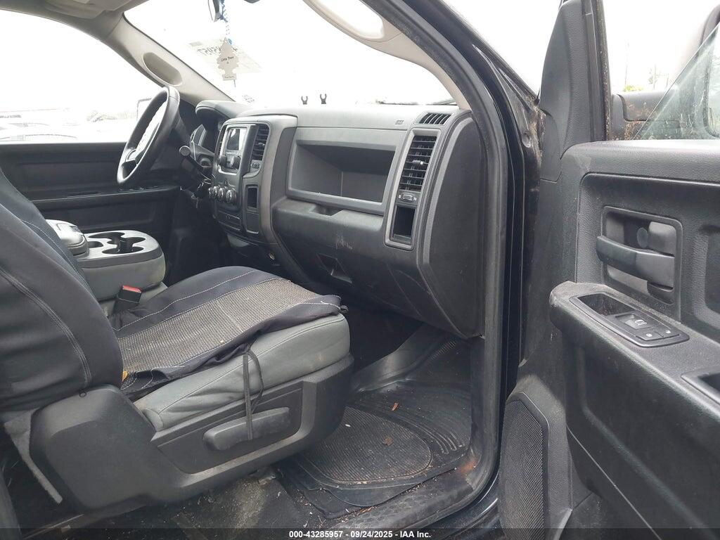 1C6RR7FT4DS566557 2013 RAM 1500 photo no. 5
