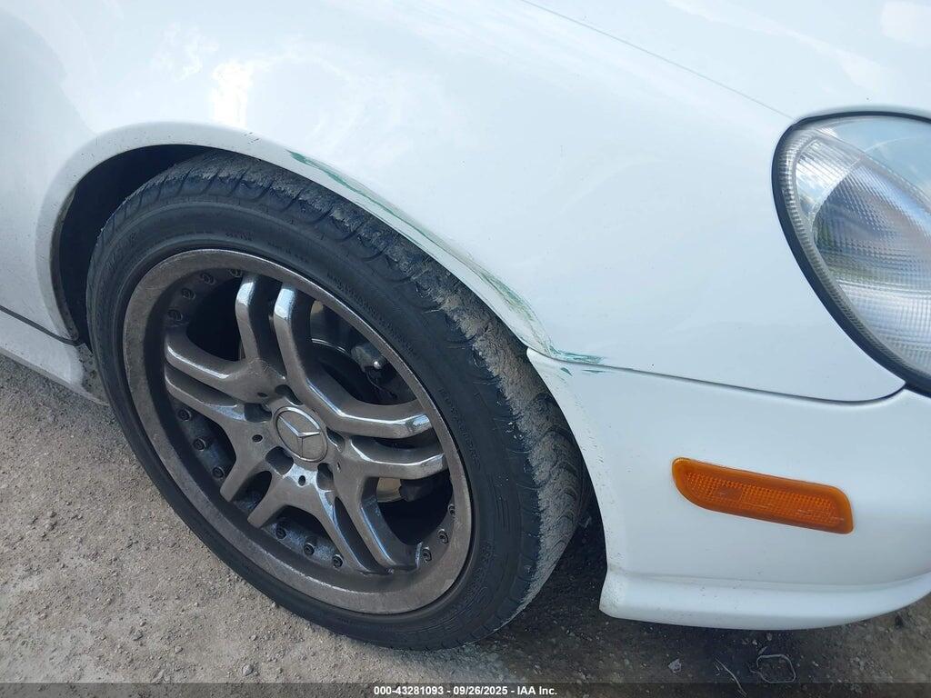 WDBKK49FX1F171868 2001 MERCEDES-BENZ SLK 230 photo no. 6