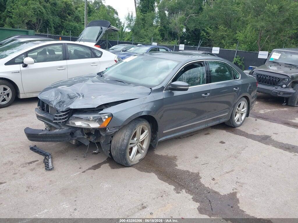 1VWCM7A31DC150008 2013 VOLKSWAGEN PASSAT photo no. 2