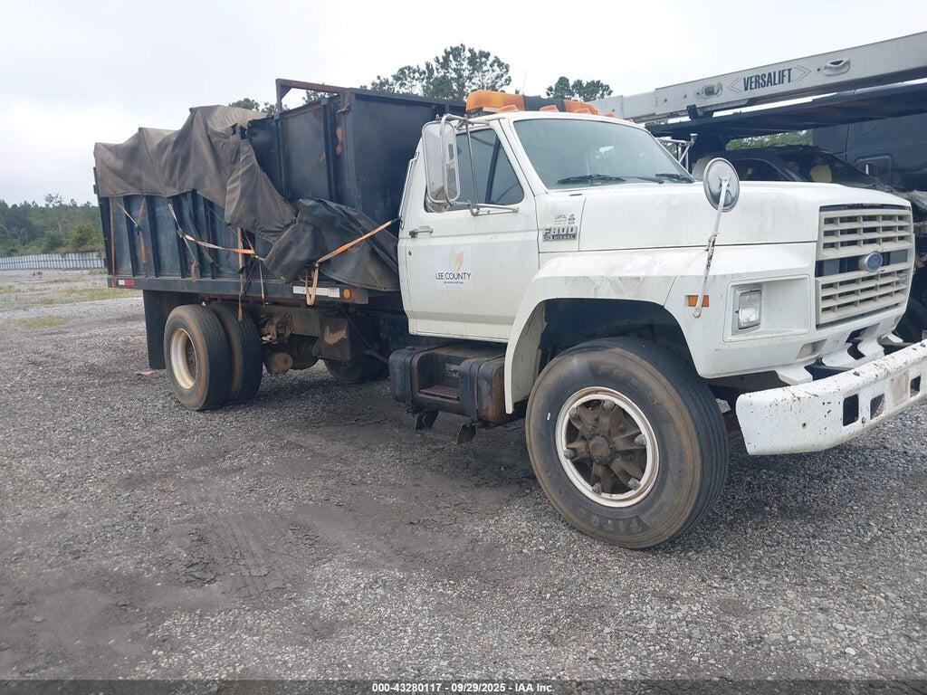 1FDXK84A0JVA24079 1988 FORD F800 photo no. 1