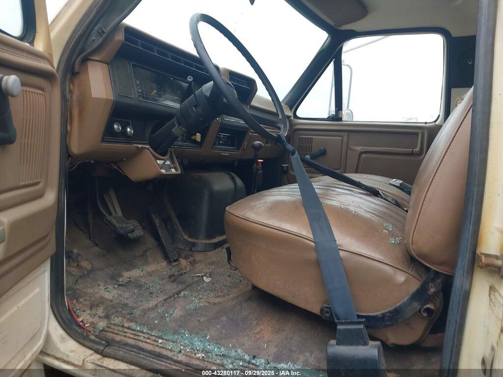 1FDXK84A0JVA24079 1988 FORD F800 photo no. 5