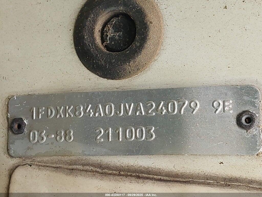 1FDXK84A0JVA24079 1988 FORD F800 photo no. 9