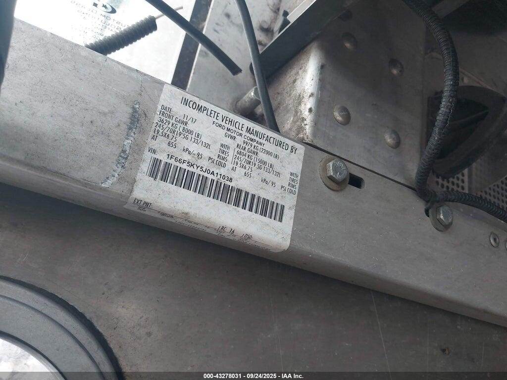 1F66F5KY5J0A11038 2018 FORD F-59 COMMERCIAL STRIPPED photo no. 9