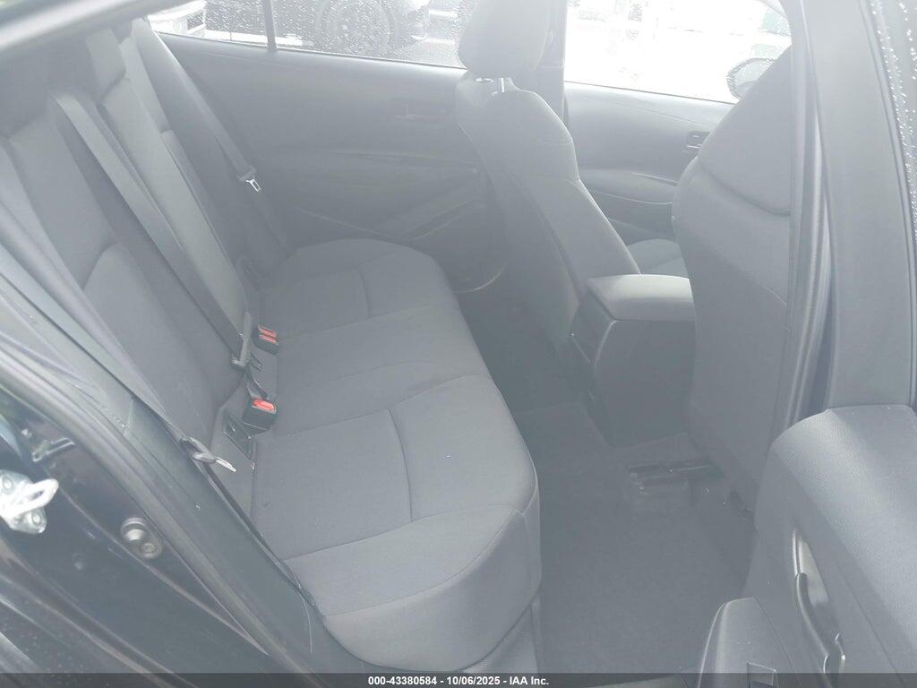 5YFEPMAE6NP385242 2022 TOYOTA COROLLA photo no. 8