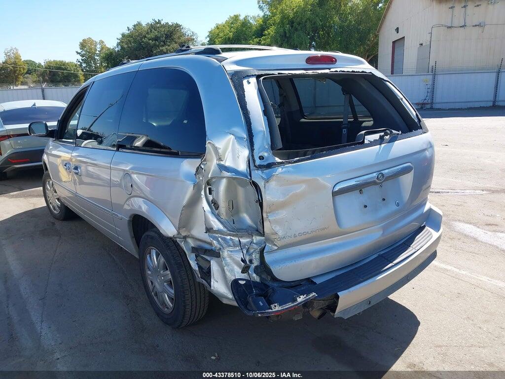 2C4GP64L05R213951 2005 CHRYSLER TOWN & COUNTRY photo no. 3