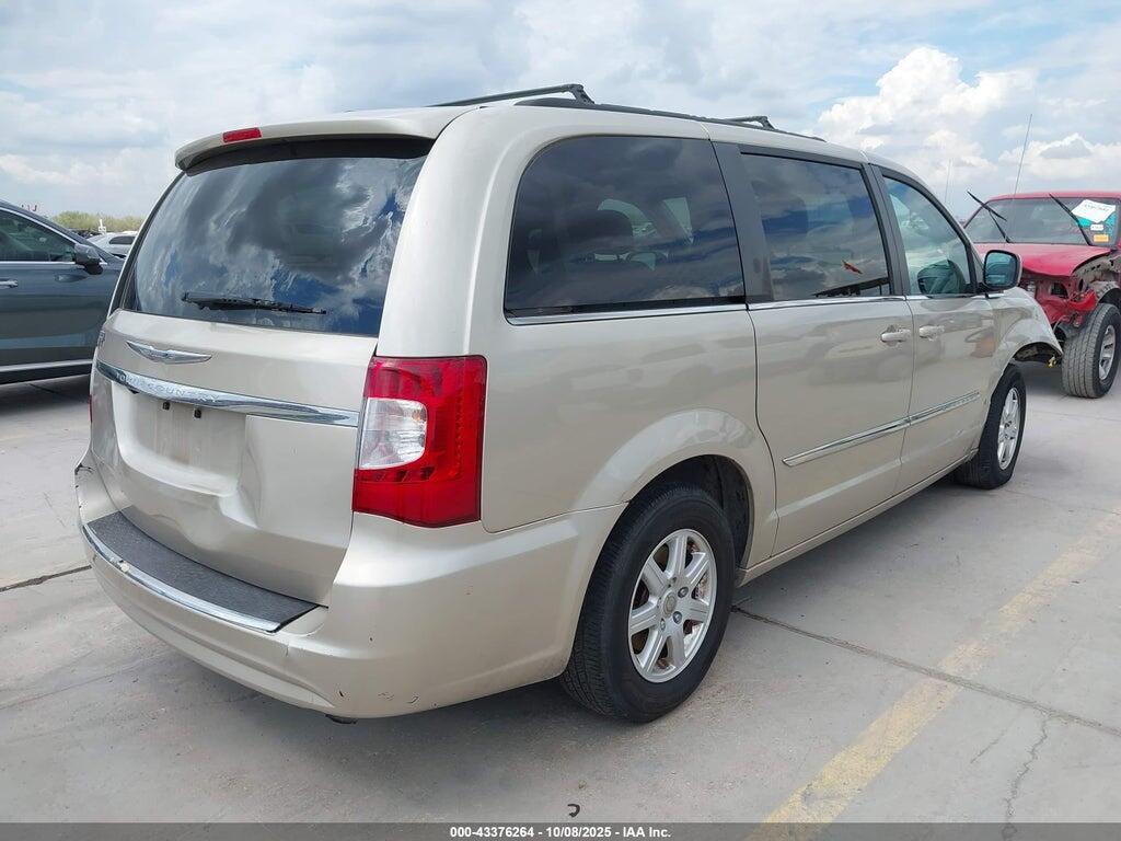 2C4RC1BG7DR519430 2013 CHRYSLER TOWN & COUNTRY photo no. 4