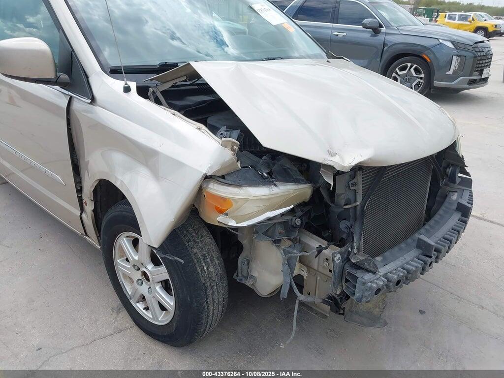 2C4RC1BG7DR519430 2013 CHRYSLER TOWN & COUNTRY photo no. 6