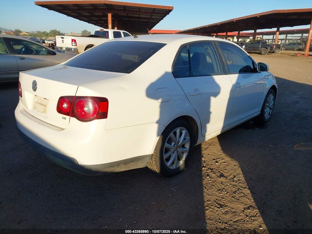 3VWRZ7AJ8AM077806 2010 VOLKSWAGEN JETTA photo no. 4