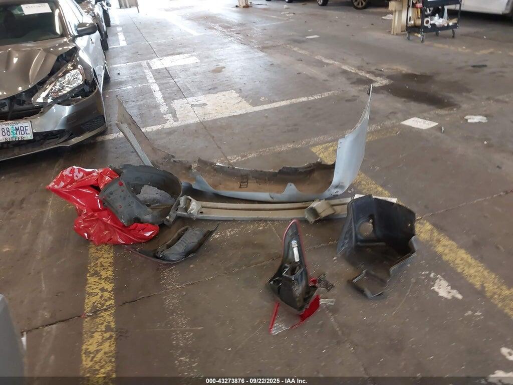 3N1CN7AP6GL831859 2016 NISSAN VERSA photo no. 12