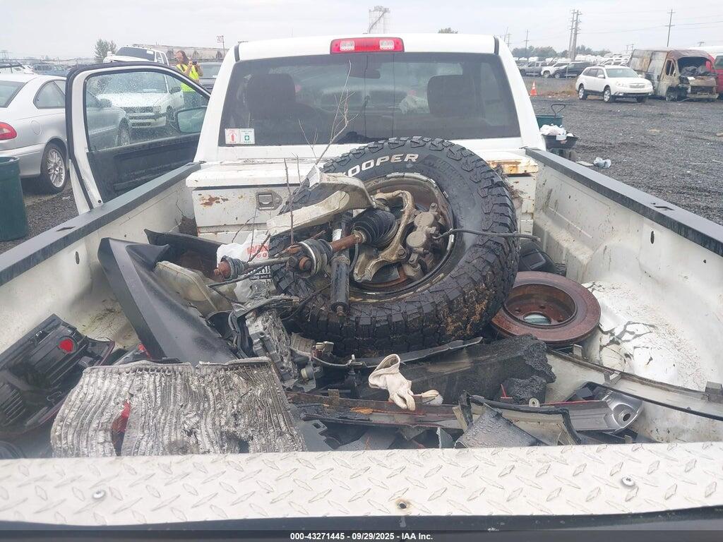 3C6JR7DG2EG193207 2014 RAM 1500 photo no. 11