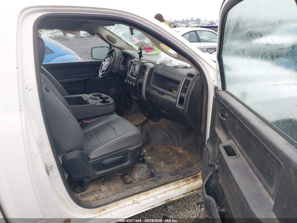 3C6JR7DG2EG193207 2014 RAM 1500 photo no. 5