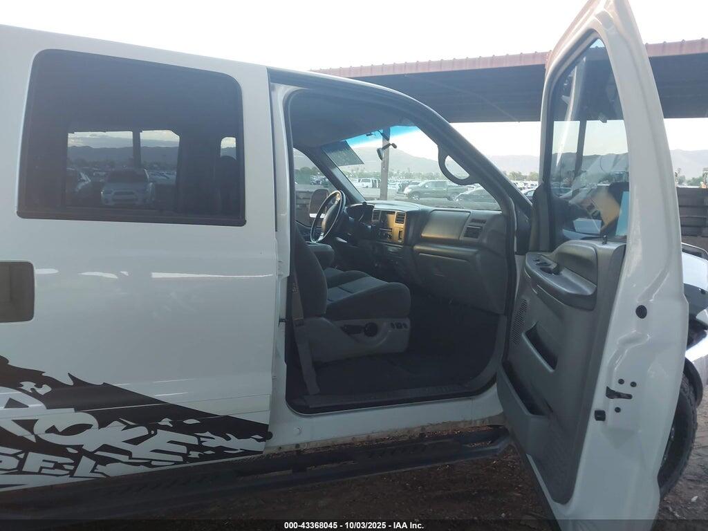 1FTSW31F42ED53312 2002 FORD F-350 photo no. 5