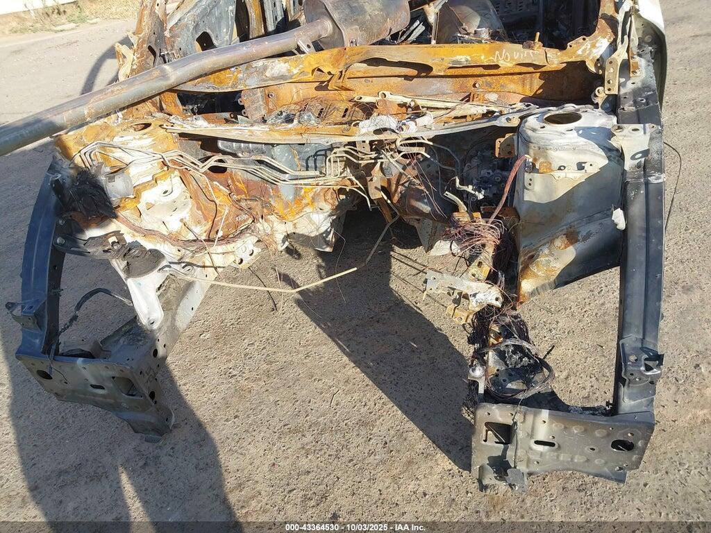 2HKRW1H82HH503002 2017 HONDA CR-V photo no. 10