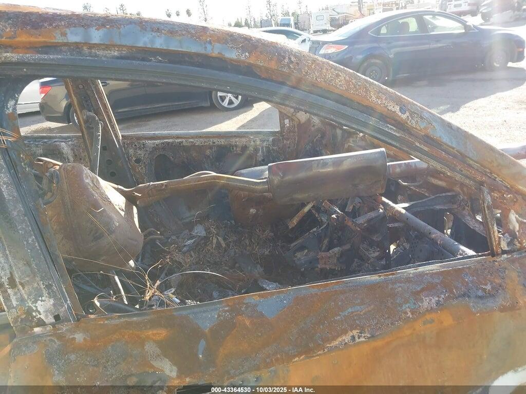 2HKRW1H82HH503002 2017 HONDA CR-V photo no. 5