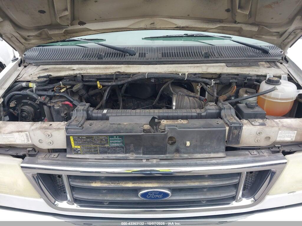 1FDWE35L83HB28701 2003 FORD E-350 CUTAWAY photo no. 9