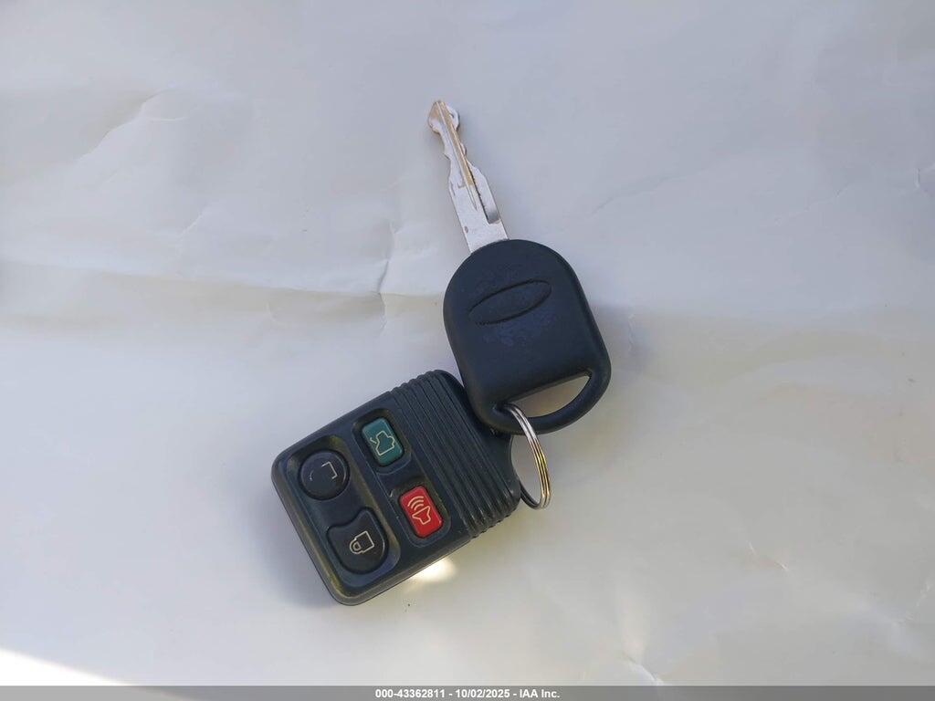 1FAHP34N57W210984 2007 FORD FOCUS photo no. 11