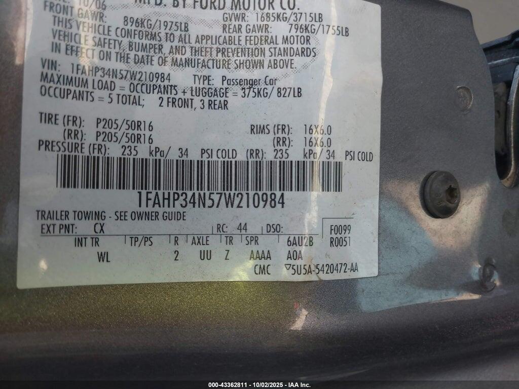 1FAHP34N57W210984 2007 FORD FOCUS photo no. 9