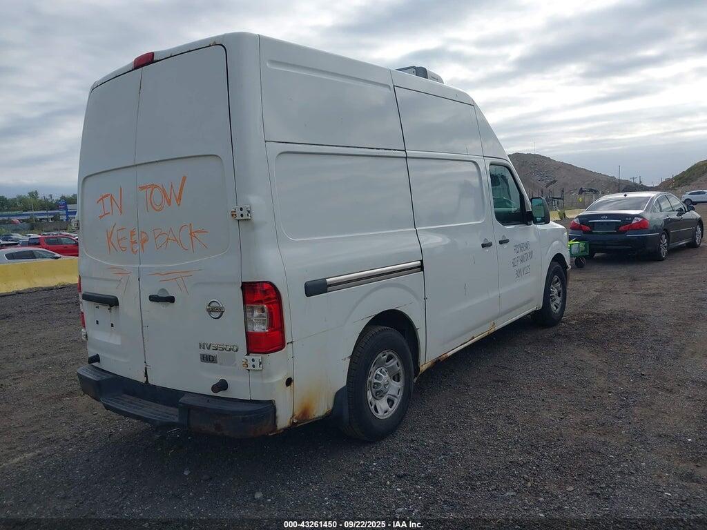 1N6AF0LX3DN106606 2013 NISSAN NV CARGO NV3500 HD photo no. 4