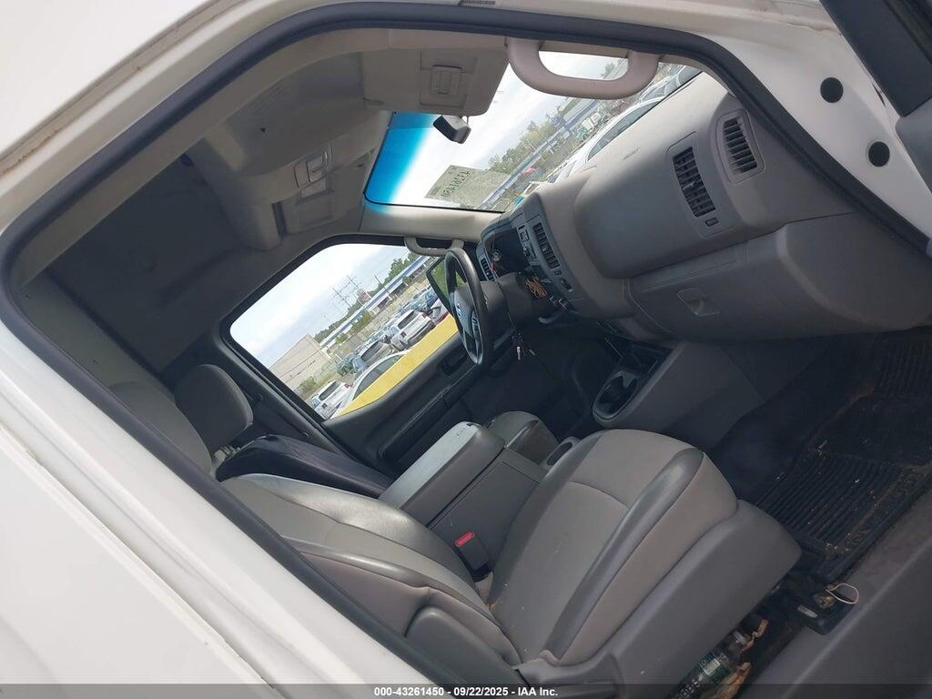 1N6AF0LX3DN106606 2013 NISSAN NV CARGO NV3500 HD photo no. 5