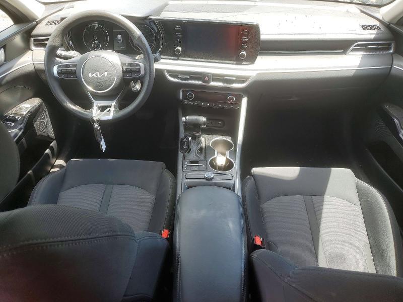 2022 KIA K5 LX — Фото 8 из 12