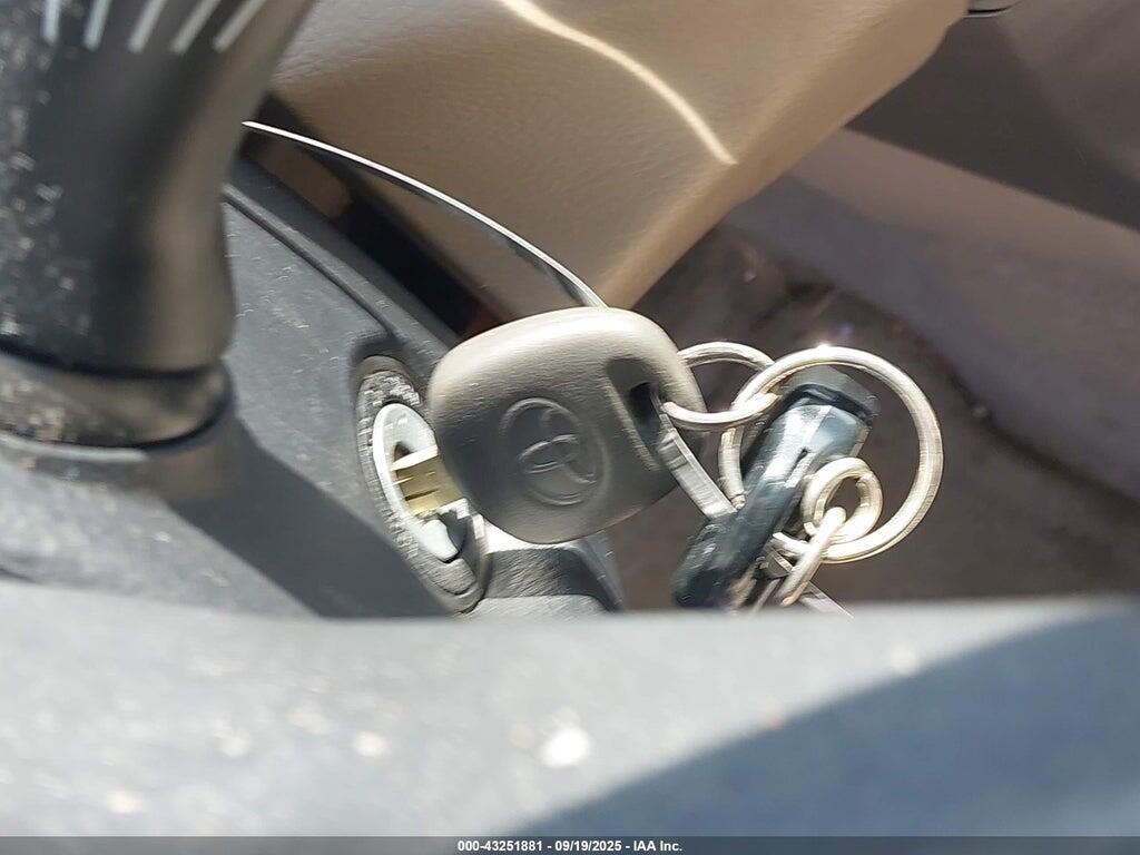 JTMBD31V475057758 2007 TOYOTA RAV4 photo no. 11