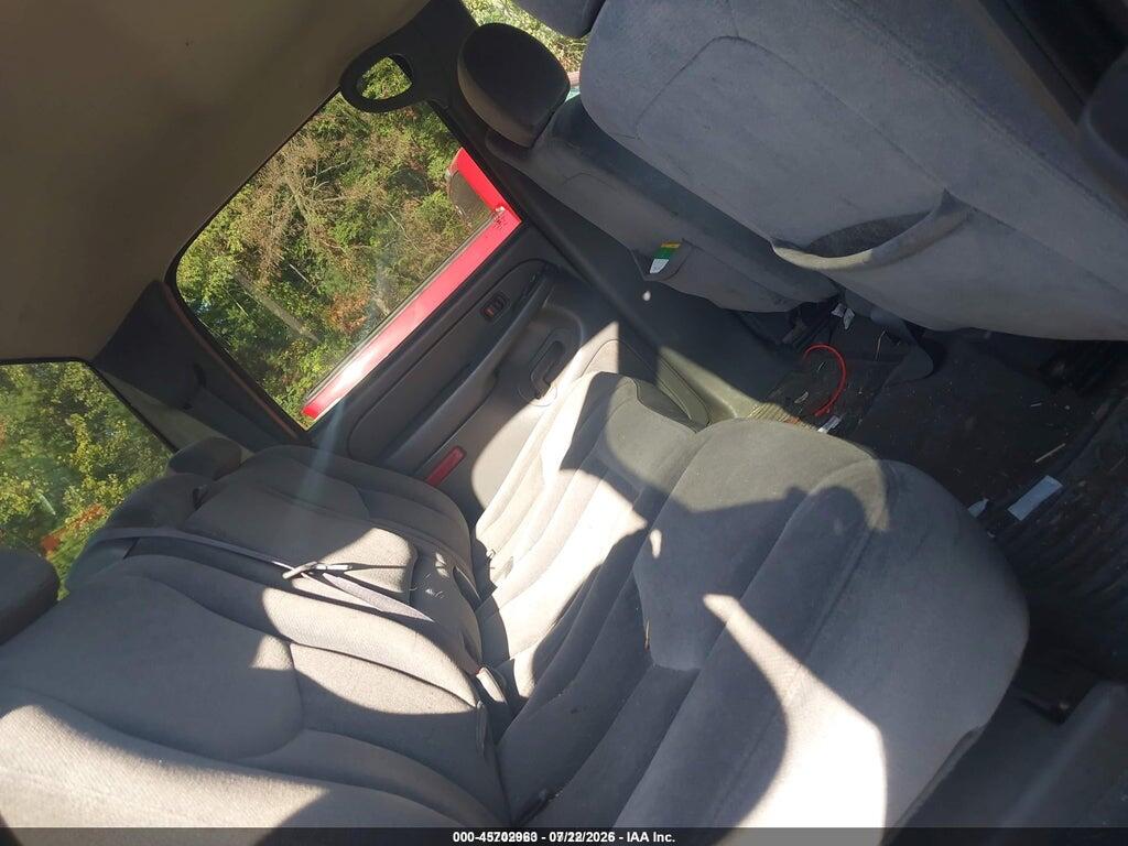 2GTEK13T051333340 2005 GMC SIERRA 1500 photo no. 8