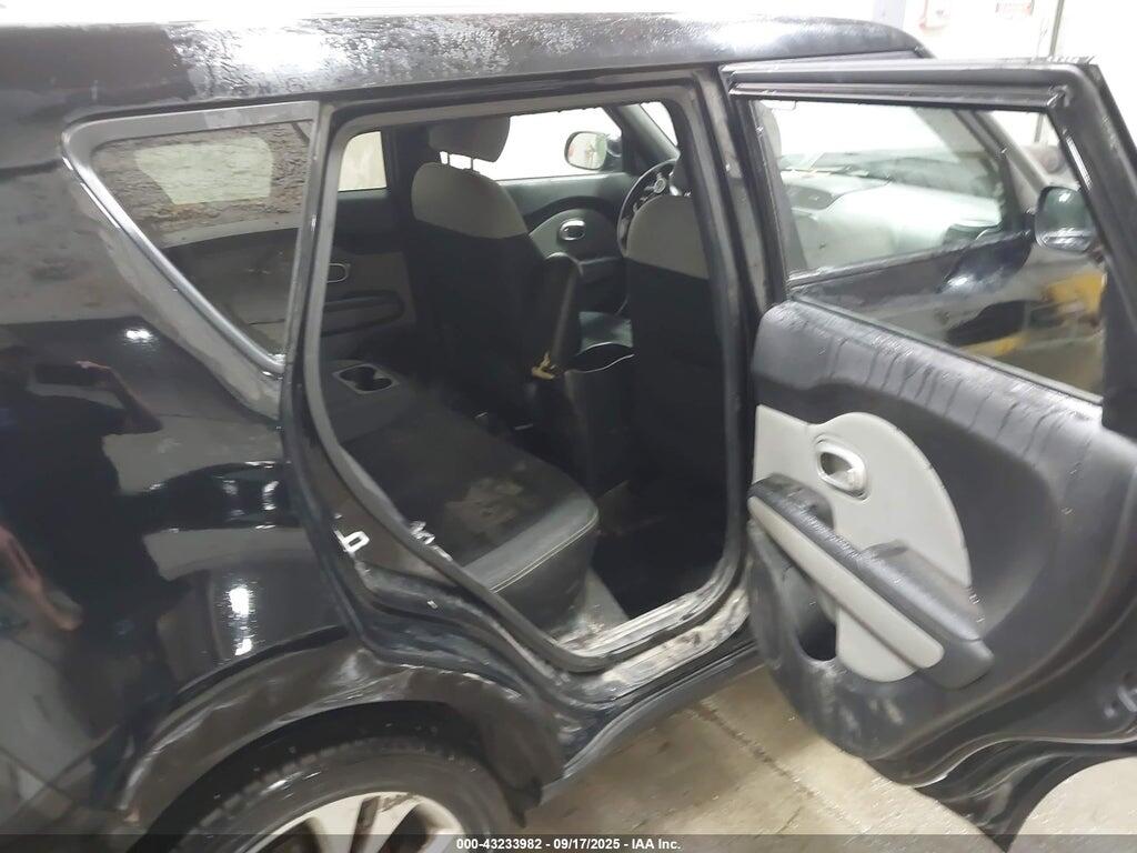 KNDJP3A54E7080994 2014 KIA SOUL photo no. 8
