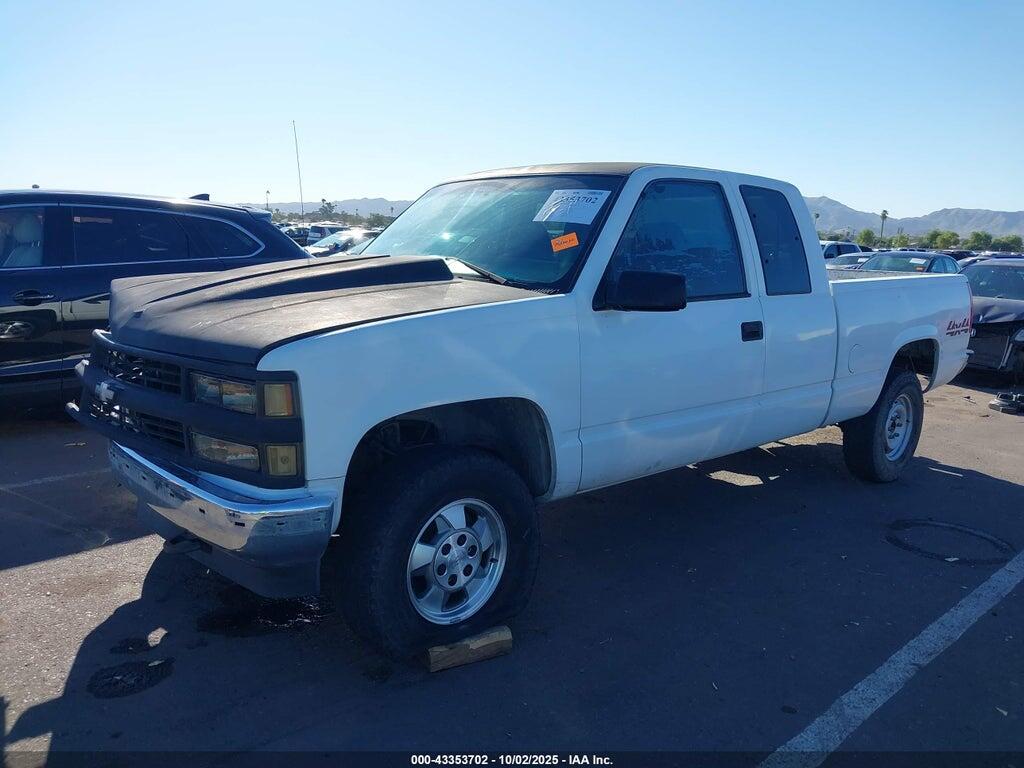 1GCEK19R2WE110616 1998 CHEVROLET K1500 photo no. 2