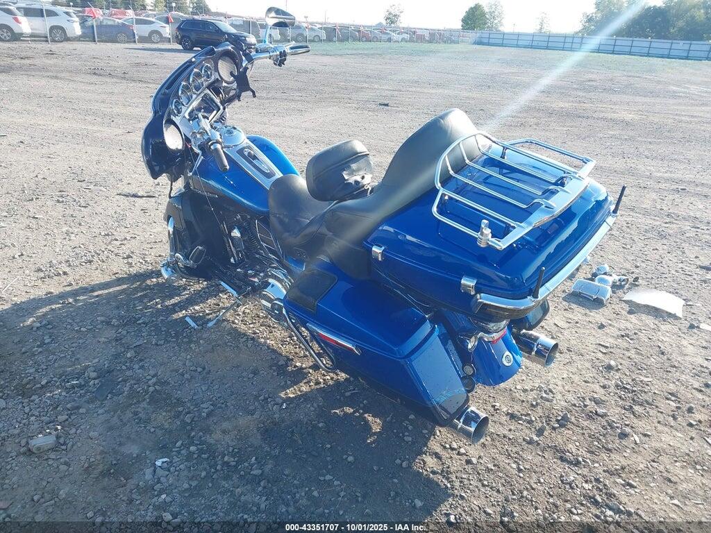 1HD1TEN12EB954964 2014 HARLEY-DAVIDSON FLHTKSE photo no. 3