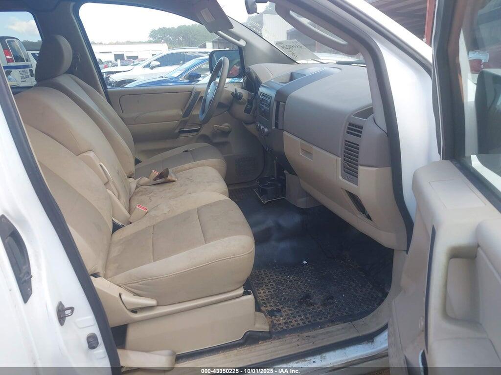 1N6BA0CH2BN305168 2011 NISSAN TITAN photo no. 5
