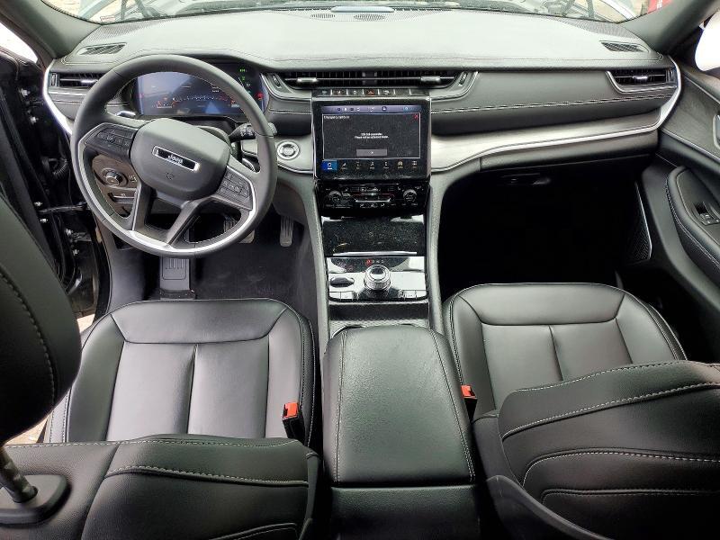 2025 JEEP GRAND CHEROKEE 4XE — Фото 8 из 13