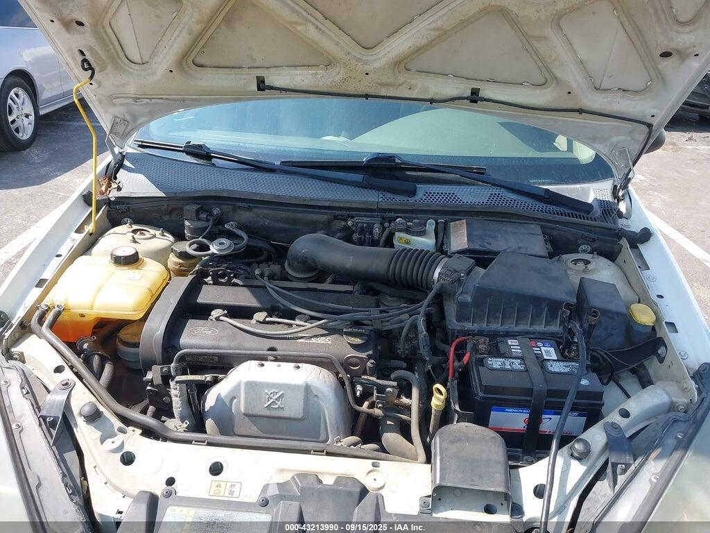 3FAHP37343R102752 2003 FORD FOCUS photo no. 10